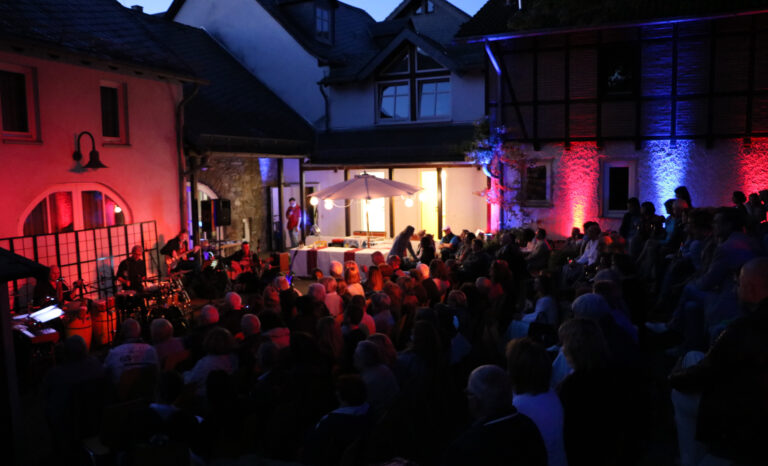 Zweite Heimat 6 768x466