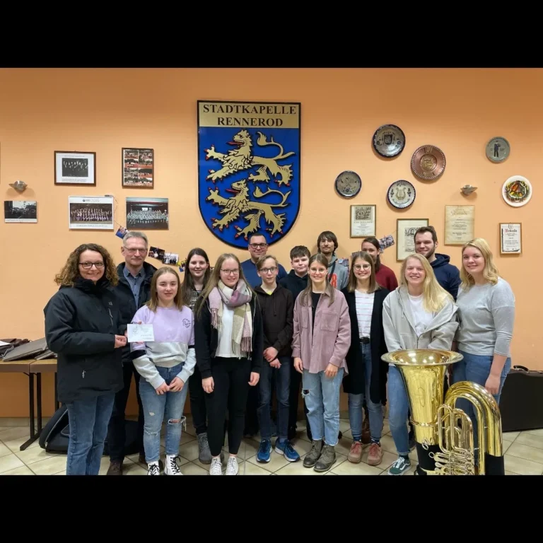 IMG 20230215 181625 985 768x768